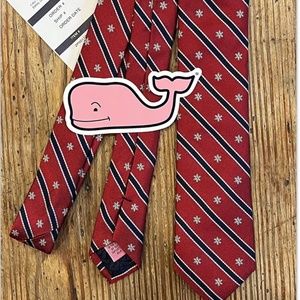 NWT $85 Vineyard Vines Red & Blue Snowflake Stripe Tie ❄️ Winter Snow
